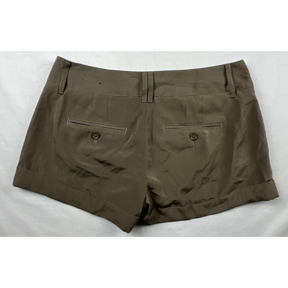 Express Brown Shorts Pleated Cuffed Silky Look Size 4 - Picture 2 of 5